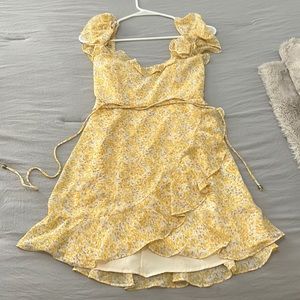 Hello Molly Yellow Dress Small